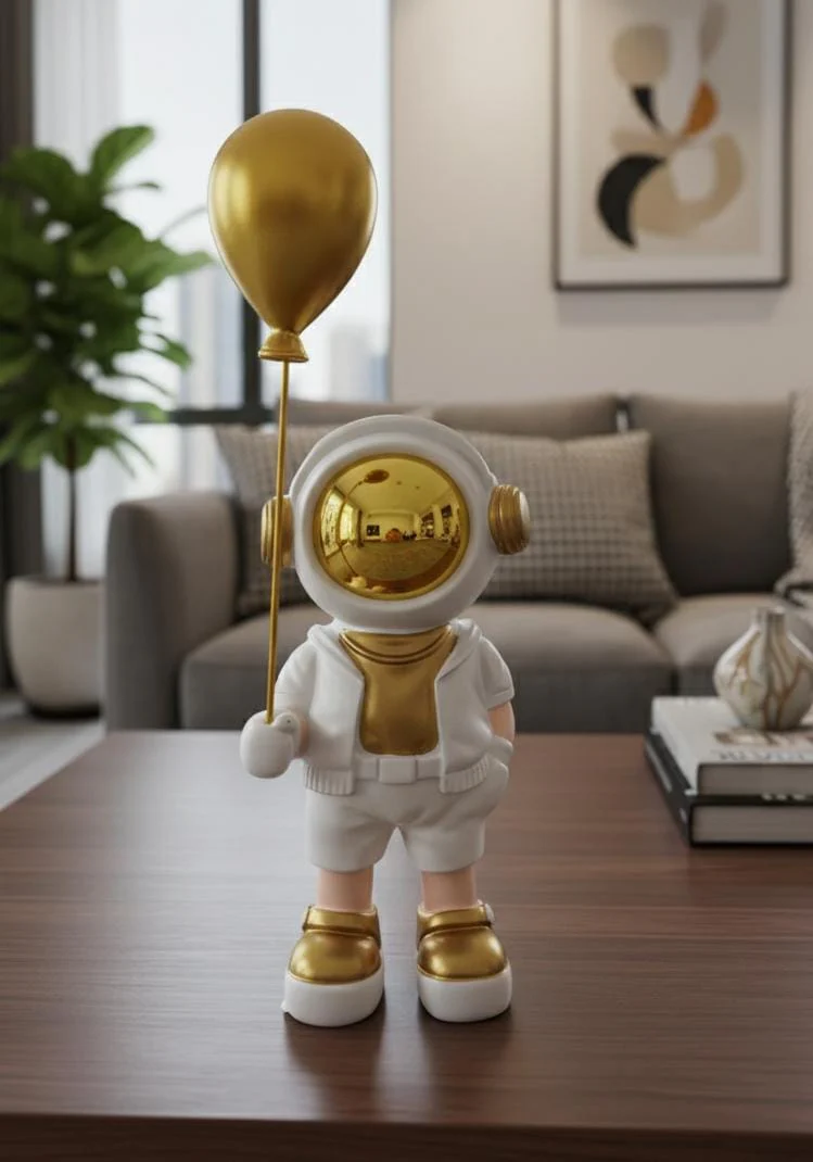 AKDC 20cm Ceramic Astronaut Holding Balloon Décor in White with Gold | Elegant Space-Themed Home Décor Accent