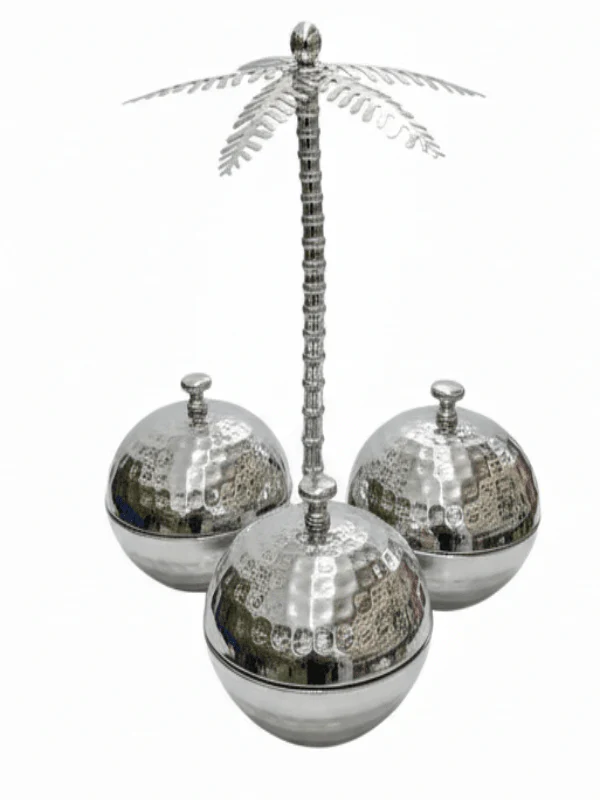 AKDC 3-Section Metal Candy Bowl – Premium Silver Finish, Divided Serving Bowl for Snacks & Sweets, 30 cm