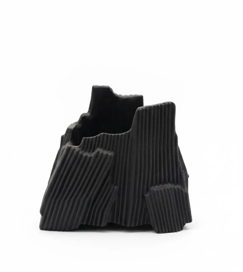 AKDC Black Hard Plastic Flower Vase – Square Modern Floral Display – 19×19 cm