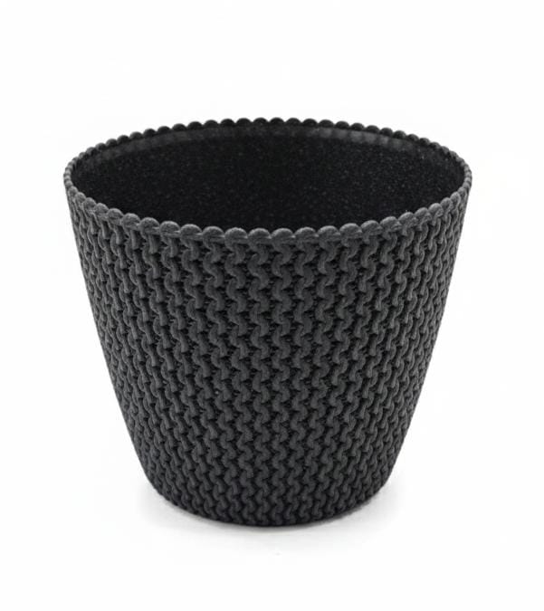 AKDC Compact Black Plastic Plant Pot – Modern Round Planter – 15.7×13.2 cm