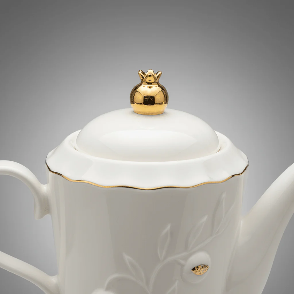 White Ceramic Teapot with Sophisticated Gold Detailing and Lid – Elegant Tea Serving Pot (17 cm) - Image 4