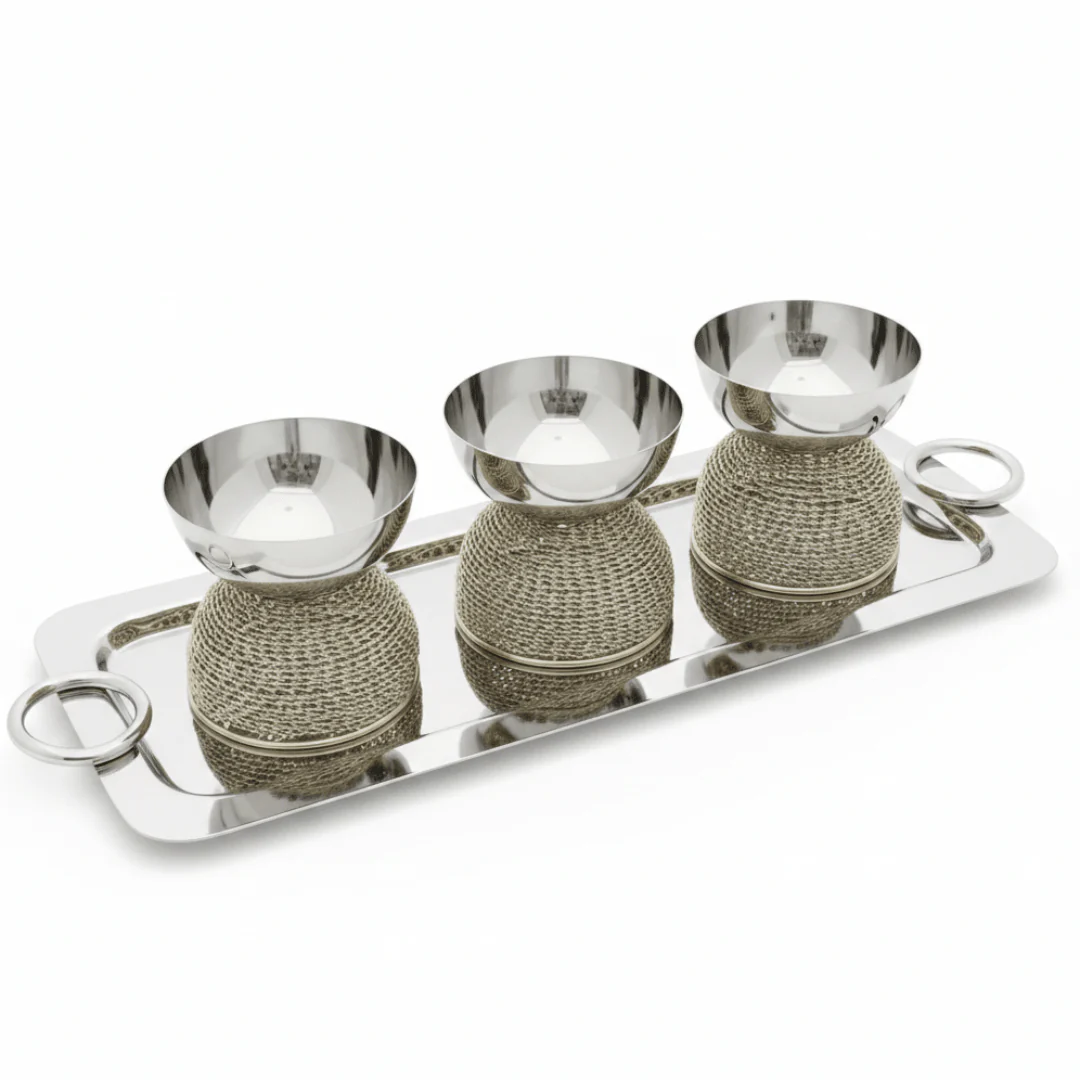 AKDC Elegant Rectangular Serving Tray in Silver Stainless Steel with Gold Accents & 3 Matching Bowls – Perfect for Snacks & Dips – 40 × 15 cm