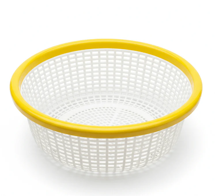 AKDC Medium Round Plastic Colander – 27cm (Assorted Colors)