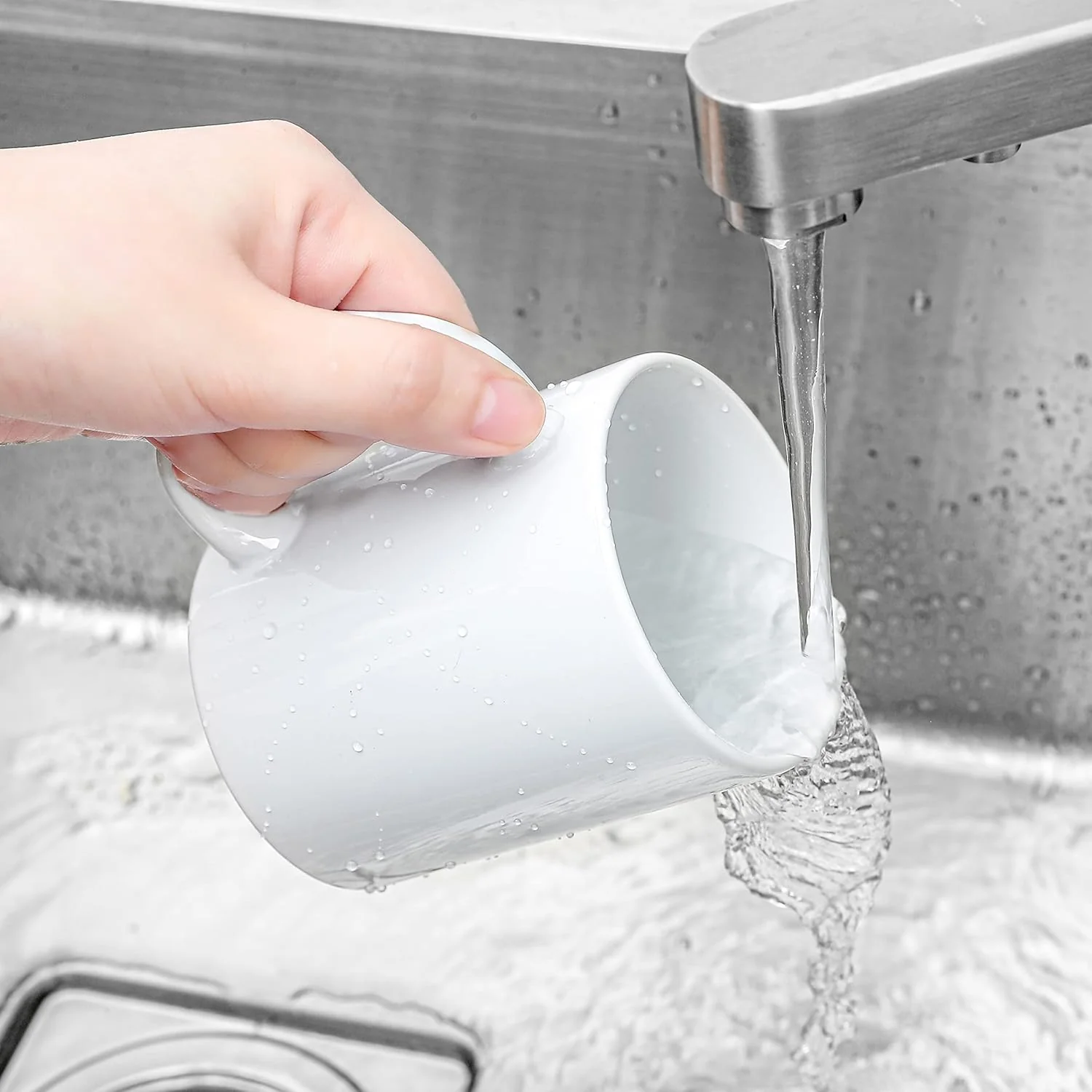 AKDC Plain Ceramic Coffee Mugs 400ml (White) - Image 2