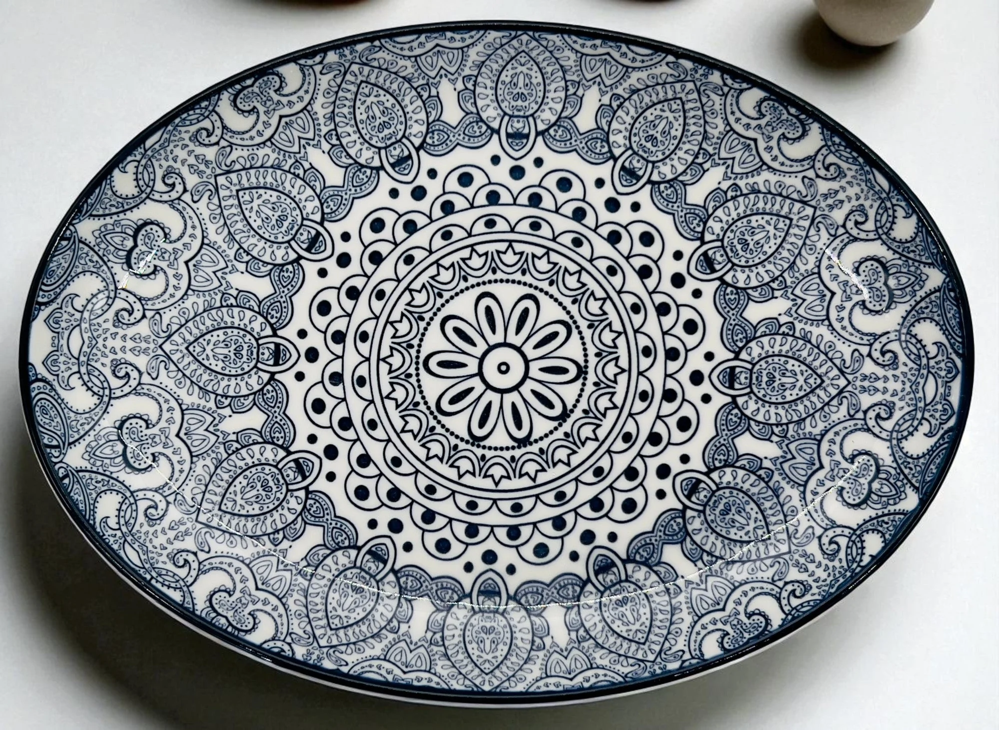 Che Brucia Ceramic Oval Serving Plate 10", Blue Floral Pattern