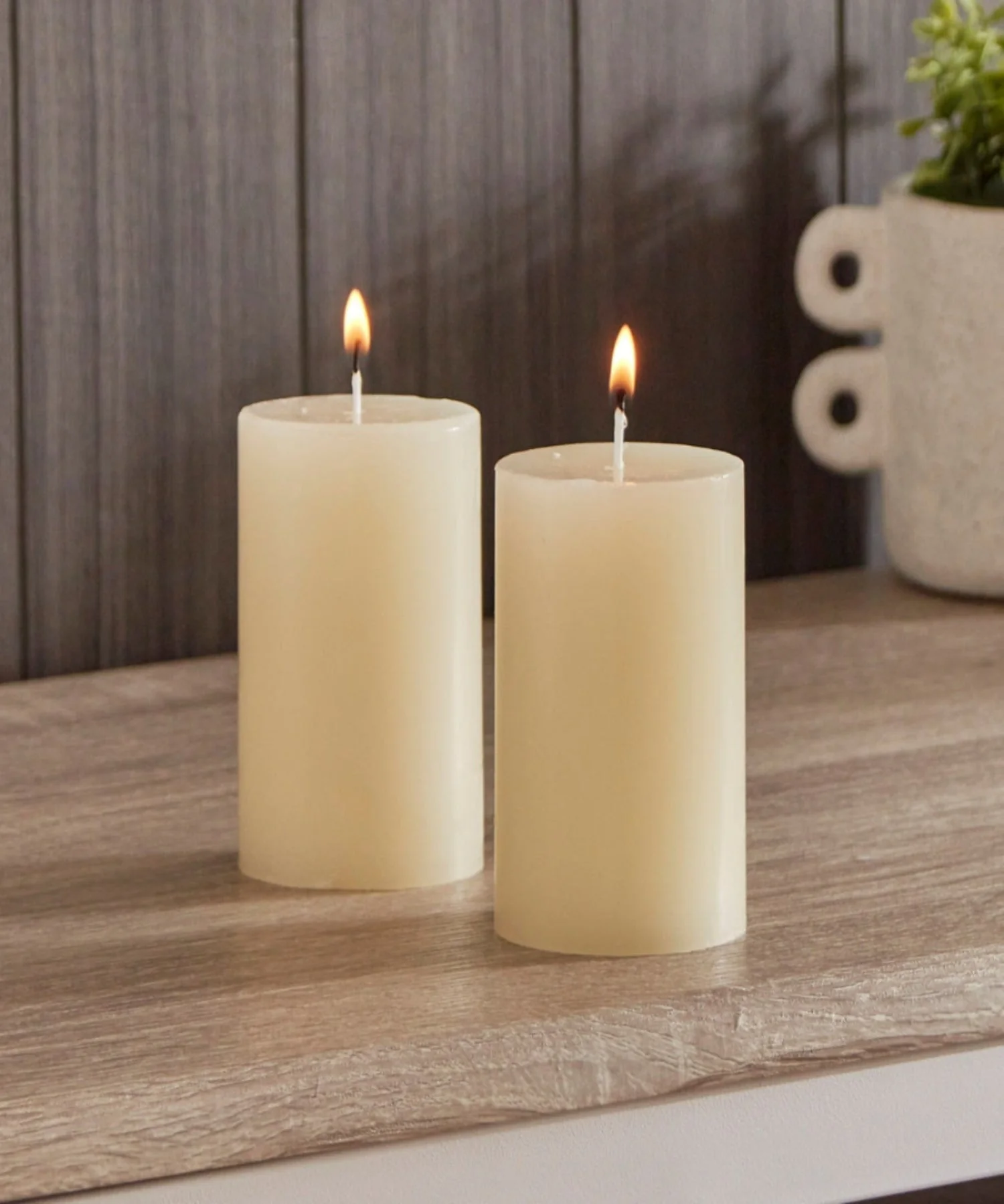 King Wain 2pcs Aromatic Pillar Candle 7cm*10cm, Jasmine with Pure Natural Extracts