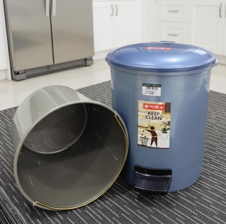 LIONSTAR 10 Litre Pedal Dustbin – Blue Plastic Bin with Inner Container, Easy Waste Disposal for Home & Office - Image 3