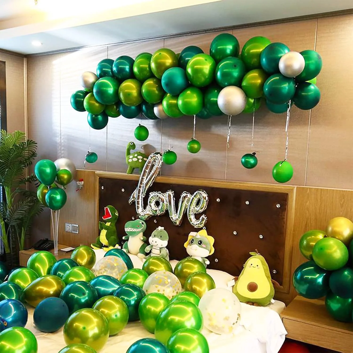 PARTY FUN Chrome Balloons 40 Pcs – Glossy Green Decoration Set - Image 2