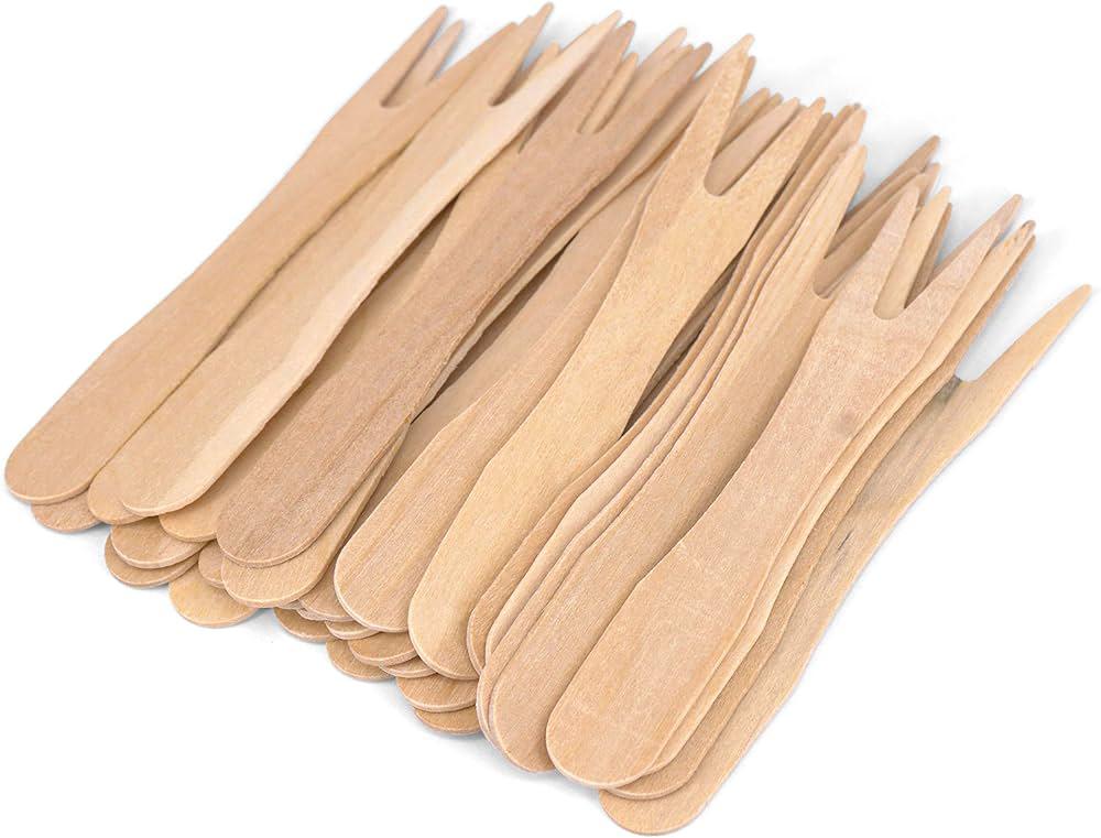 ROSY MOMENT 50pcs Disposable Bamboo Fruit Stick 9cm