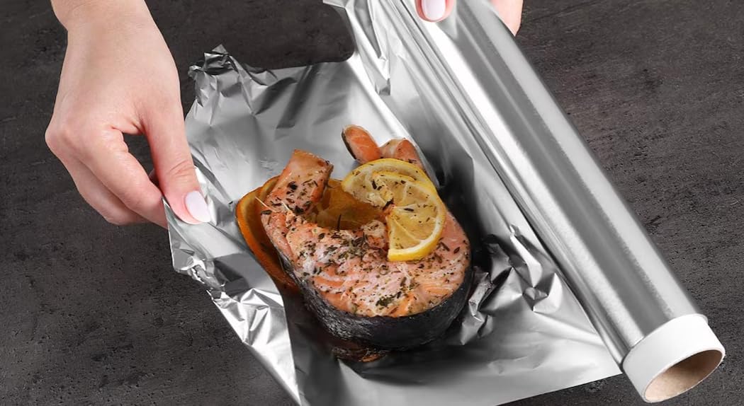 Sunny Multi-Purpose Heavy Duty Aluminium Foil 30cm Width, 25sq.ft, Cooking-Storing-Wrapping - Image 3